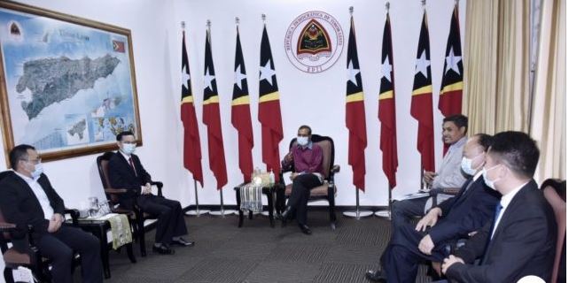 Association of Chines Enterprise introduces new member to the Prime Minister