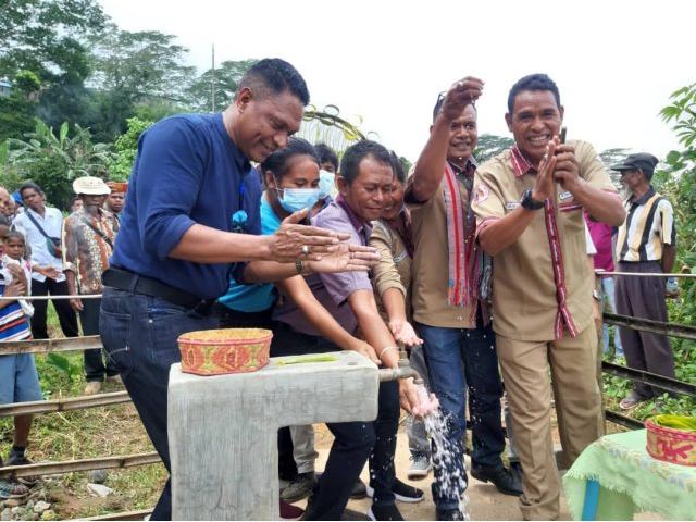 WaterAid provides Clean Water to supply more than 70 households in Asumnu village