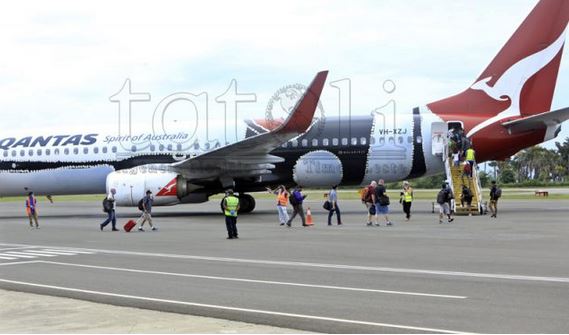 KIWI and Qantas Airlines to arrive in Dili bring health protective equipment