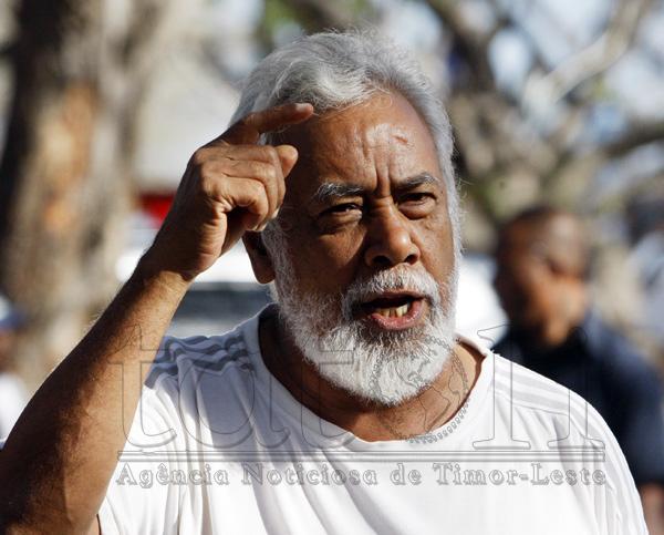 Xanana Gusmão calls on communities to get vaccinated after receiving COVID-19 vaccine
