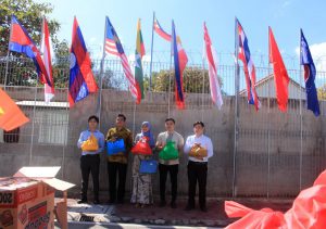 The Representatives of the ASEAN Founding members set up a community pantry