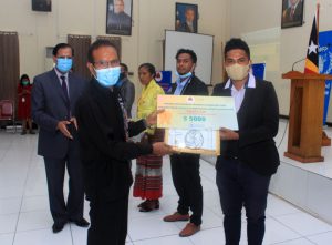 PMO and WFP  distribute  the awards to the 2021 nutrition and food security champions