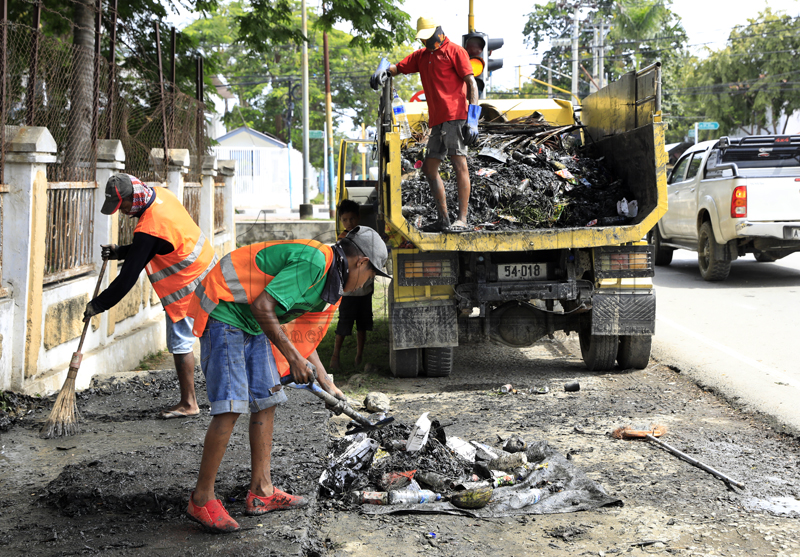 RMO helps residents in the Motael area manage waste and promote a clean environment