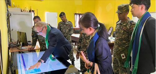 Japan provides an interactive table to support the navigation patrol of TL’s Navy