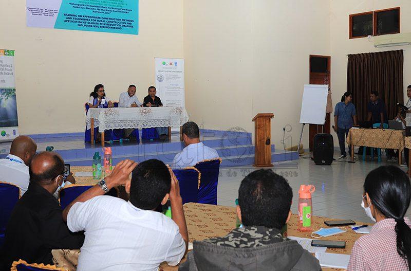 UNDP and Gov’t provide rural infrastructure and climate resilience  training to 27 local engineers