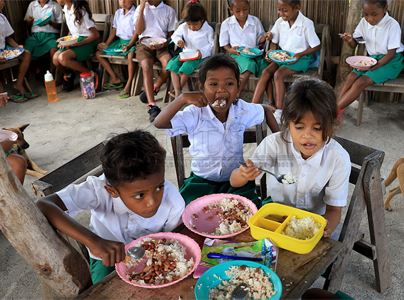 MoEYS: Each student deserves 0.42 cents in the second phase of the school feeding program