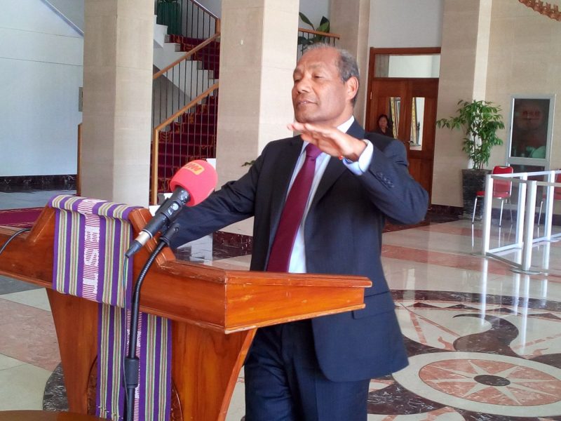 Ambassador Abel Guterres introduced five international investors to PR Horta