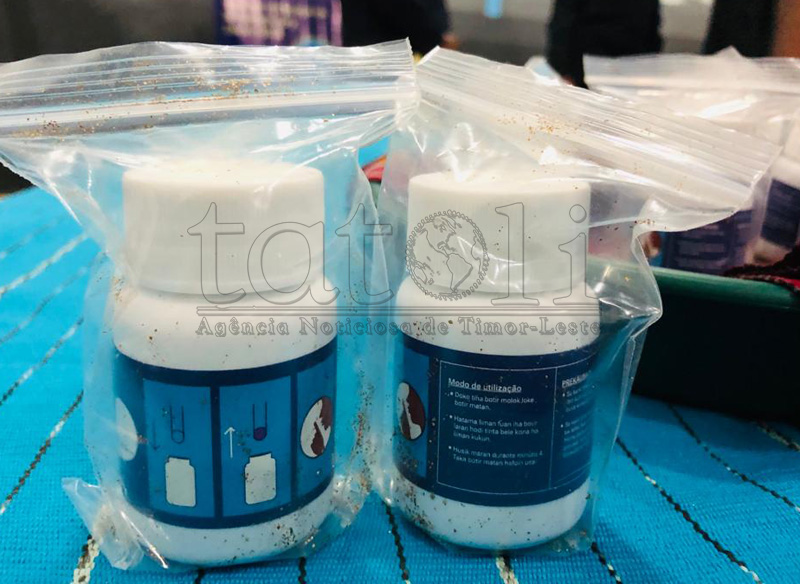 UNDP officially handed over Electoral indelible ink to the CNE and STAE