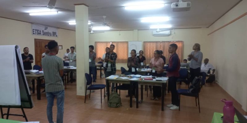 UNFPA provides a ToT program to the 16 Timorese in three municipalities