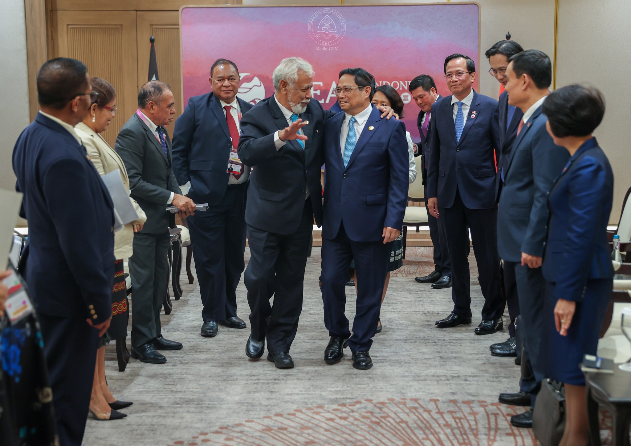 Gusmão and his Bruneian and Vietnamese counterparts discuss areas for future cooperation