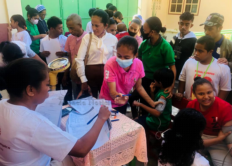 Special Olympic conduct Healthy screen to over 50 disabled athletes