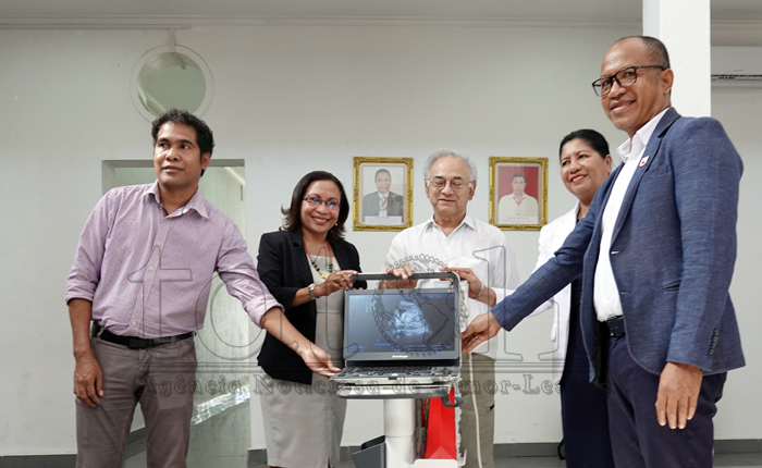 Dr Braganza offers two ultrasound machines to CVTL and Bairo Pite Clinic