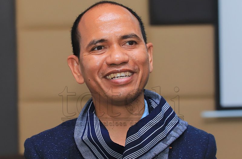 Employment contracts of more than 2,000 health professionals come to an end