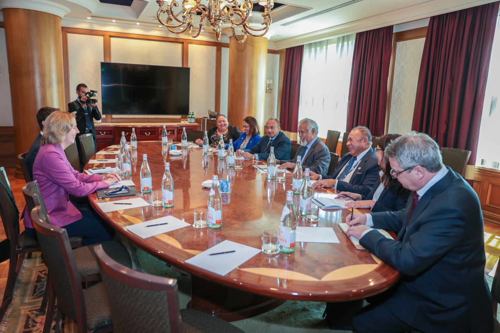 Prime Minister Gusmão and Woodside Director discuss development of Greater Sunrise