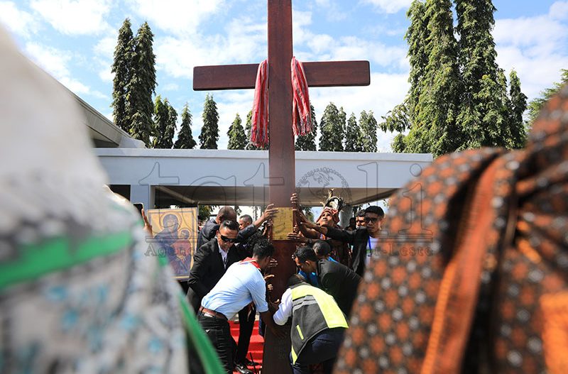 Cross a sign of hope for Timorese Catholic Youth
