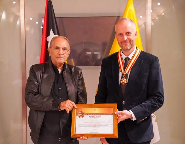 Swiss surgeon Andréas Kreis receives Collar of the Order of Timor-Leste