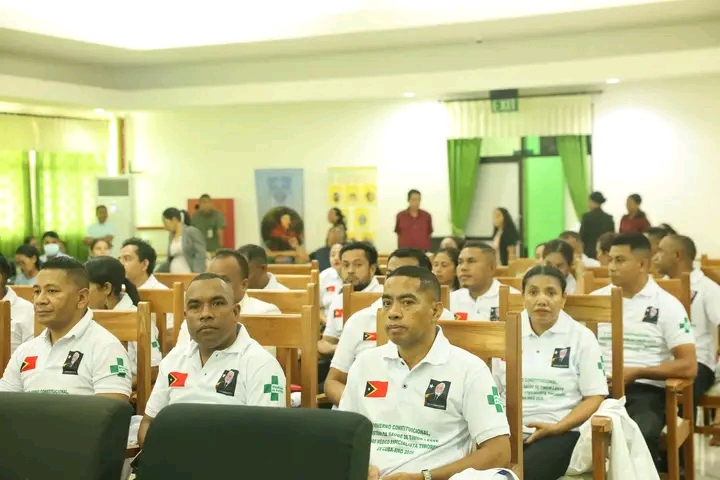 Timorese doctors depart for Cuba to pursue Specialization Courses
