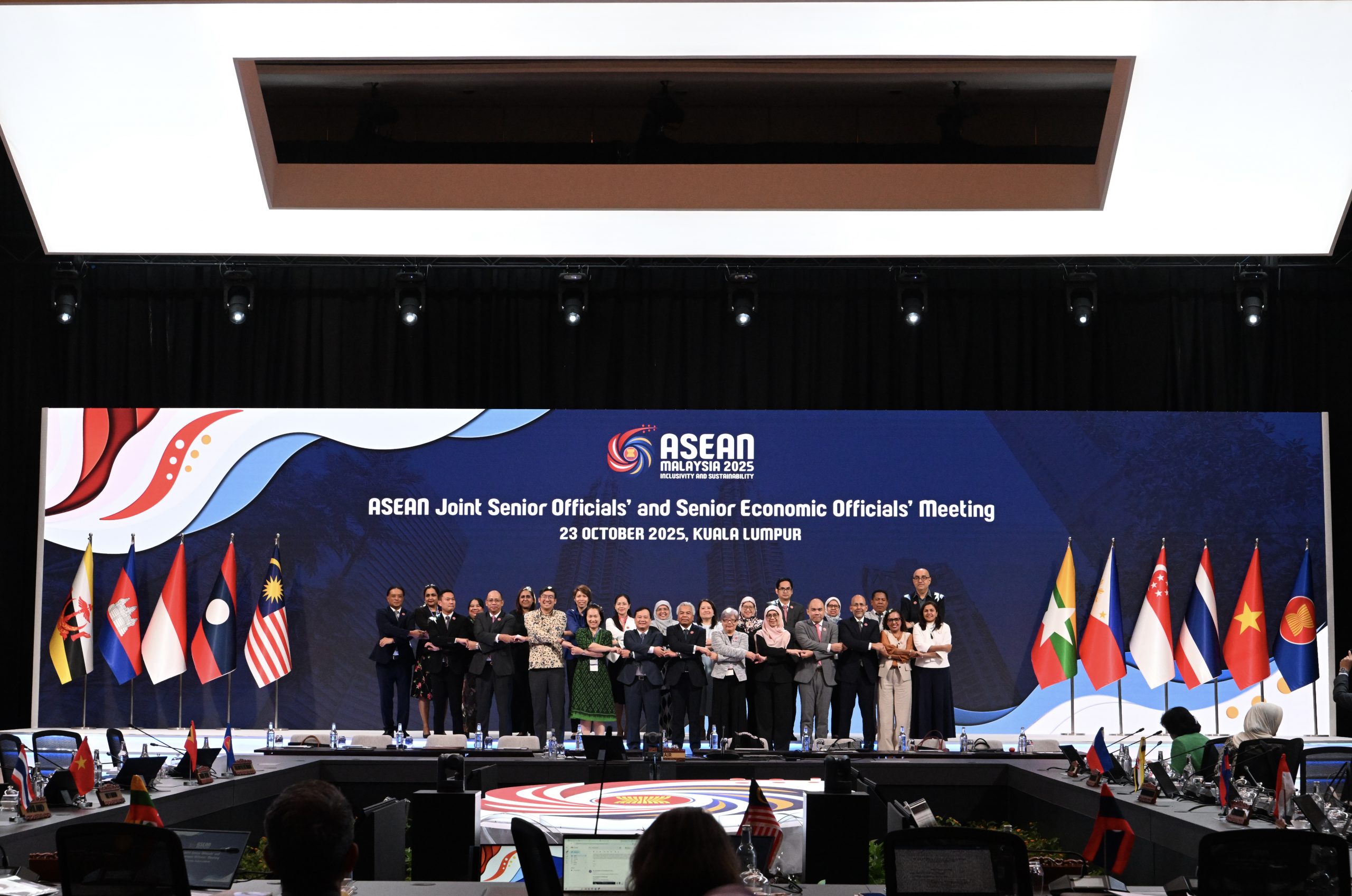 Govt reviews Timor-Leste’s preparation for upcoming ASEAN Senior Economic Officials’ Meeting