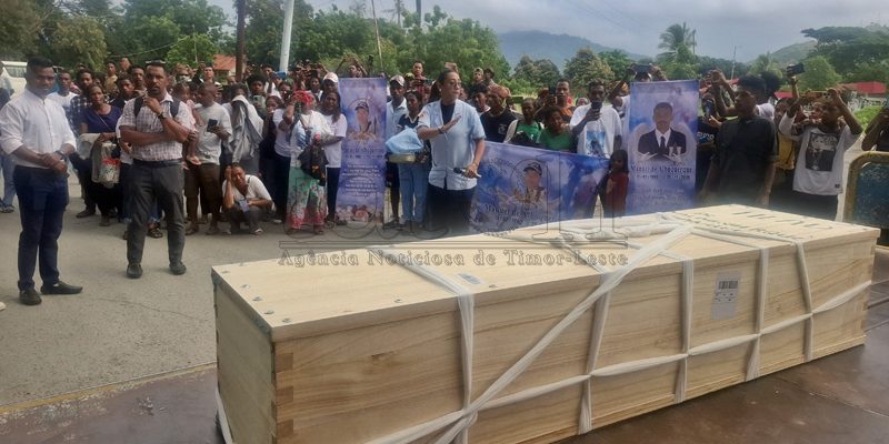 Body of Timorese worker who died at sea in South Korea returned to family