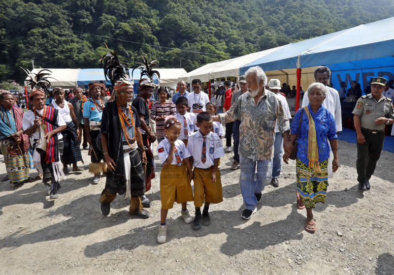 PM Gusmão inaugurates classrooms funded by Indonesian business family