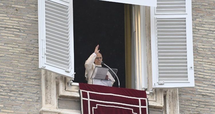 Pope Leo calls for end to violence in Middle East