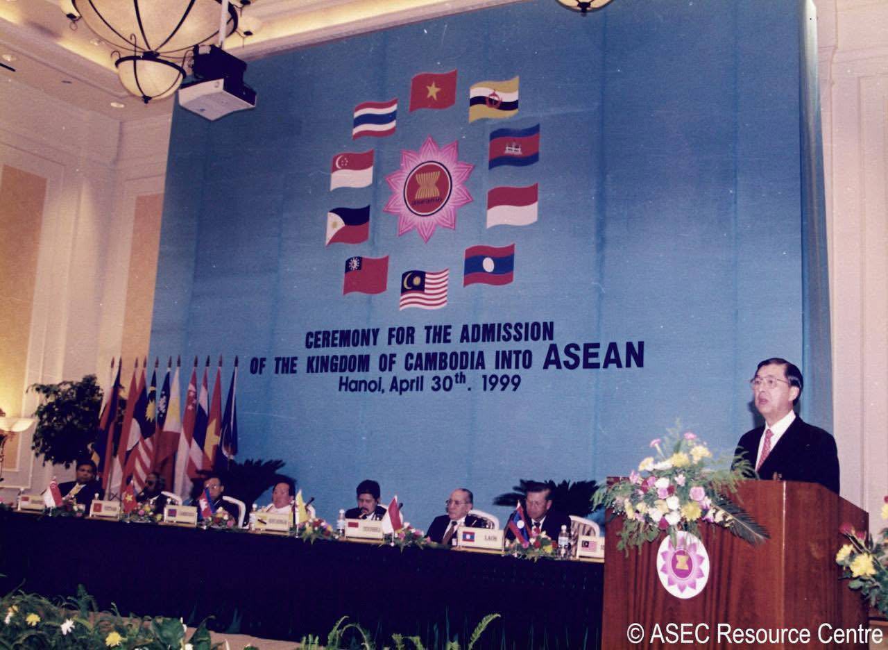 Cambodia marks 27 years in ASEAN, reaffirms commitment to unity and peace