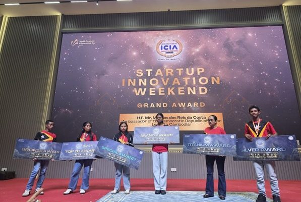 Timorese students win multiple awards at International Creativity and Innovation Competition in Cambodia