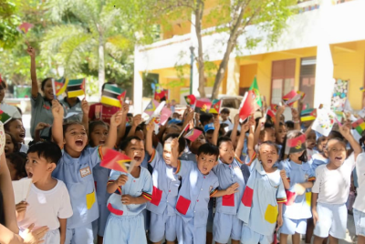 Portugal’s Secretary of State for School Administration, Maria Luísa Oliveira visits CAFE school in Dili
