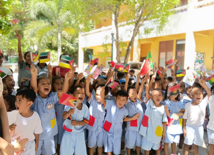 Portugal’s Secretary of State for School Administration, Maria Luísa Oliveira visits CAFE school in Dili