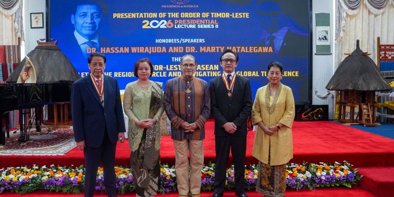 President Ramos-Horta awards Collar of the Order of Timor-Leste to former Indonesian Foreign Ministers