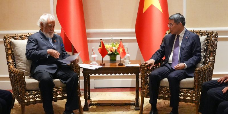 Lê Minh Hưng invites Xanana Gusmão to visit Vietnam during bilateral talks in Cebu