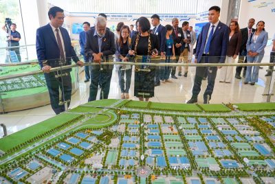 PM Gusmão and delegation visit Vietnam-Singapore Industrial Park