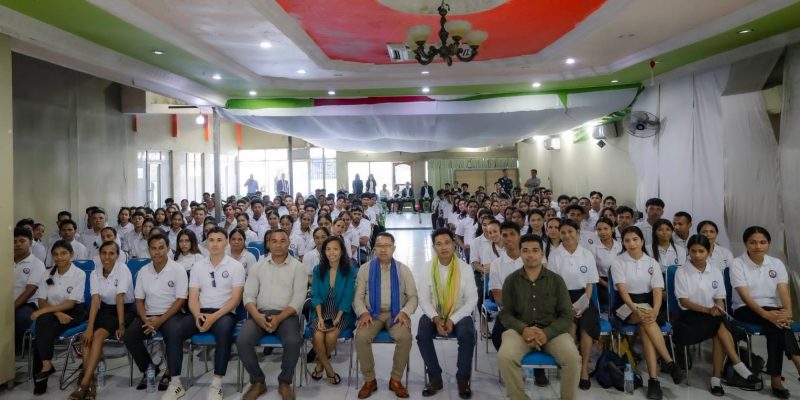 Deputy Prime Minister calls for greater youth education and reaffirms support for youth initiatives