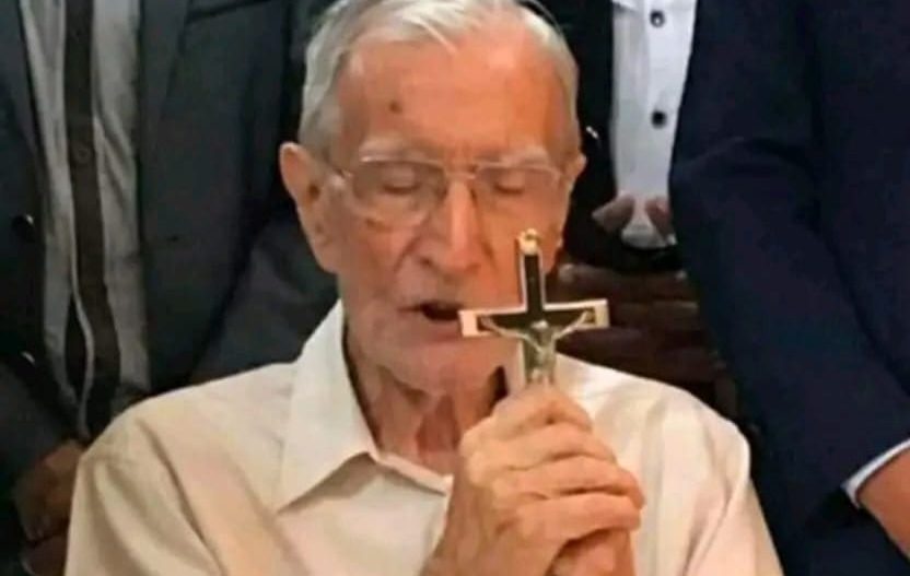 Portuguese Jesuit and Veteran Missionary João Felgueiras dies in Dili aged 105